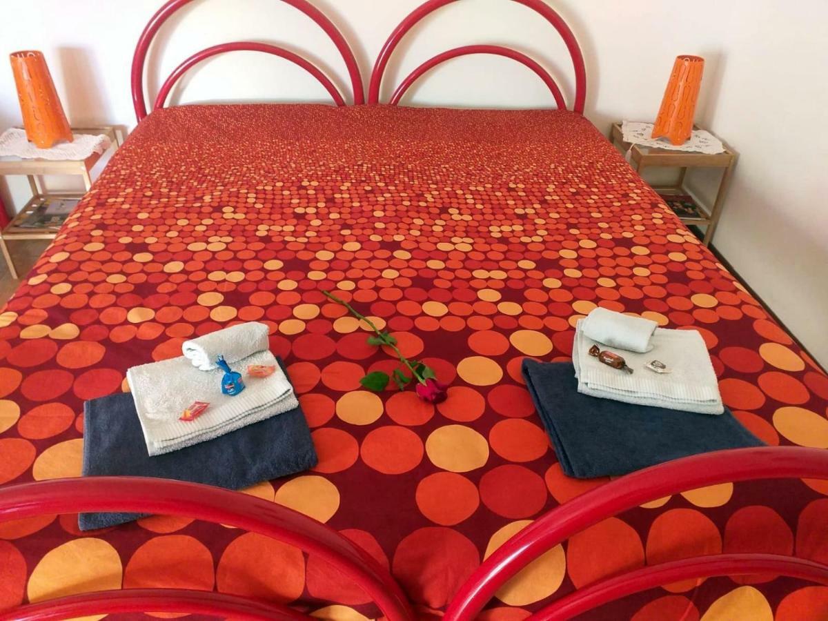 B&B Da Debora بيزا المظهر الخارجي الصورة